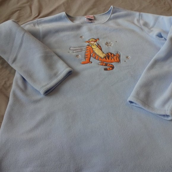 DISNEY Tigger Pullover Fleece Women's Long Sleeve Size Large (GUC) - Picture 1 of 4